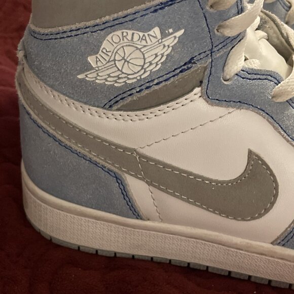 Size 5.5 VY Air Jordan‎ 555088-402  1 Retro OG High Hyper Royal Youth Suede Jump - Picture 5 of 16